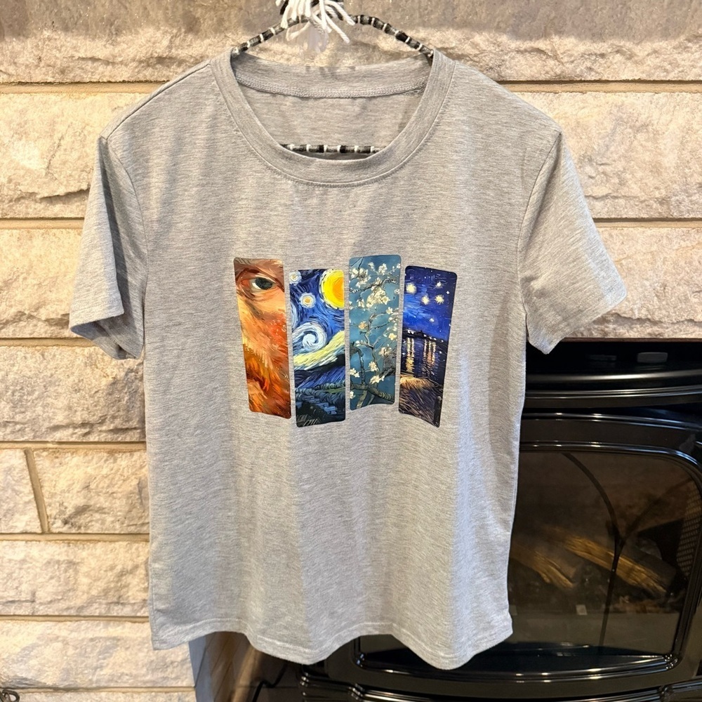 Gray Graphic T-Shirt with Van Gogh Panels Medium